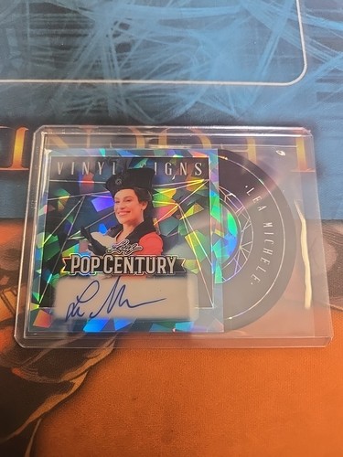 Feuille Pop Century 2025 Lea Michele panneaux vinyle autographe 3/4