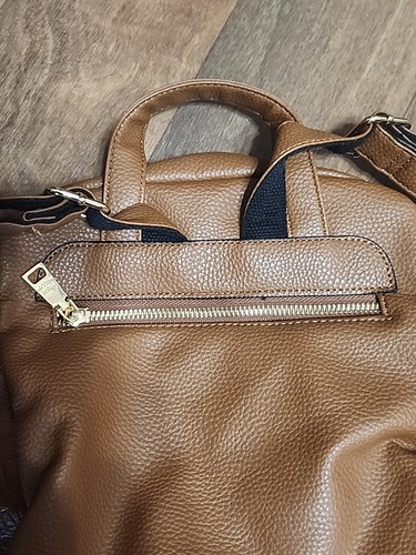 Steve Madden Women's BTampaa Backpack Cognac Gold Embossed Logo Polyurethane - Picture 8 of 12