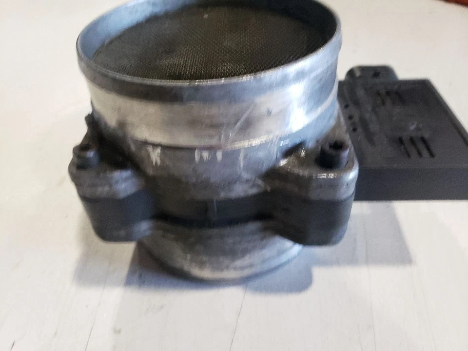 Sensor de flujo de aire de masa MAF - 1998 Camaro Auto LS1 Z28 5,7 L - 94-02 OEM Foto 3 de 4