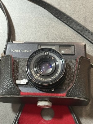 Porst 135 S Analogkamera mit Case