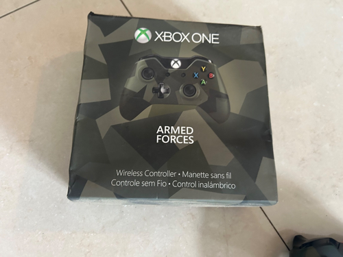 Xbox Controller Armed Forces Open Box - Used Once, Minor Stick Drift - Picture 9 of 18