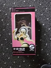 Chinese Super Sonico Figur