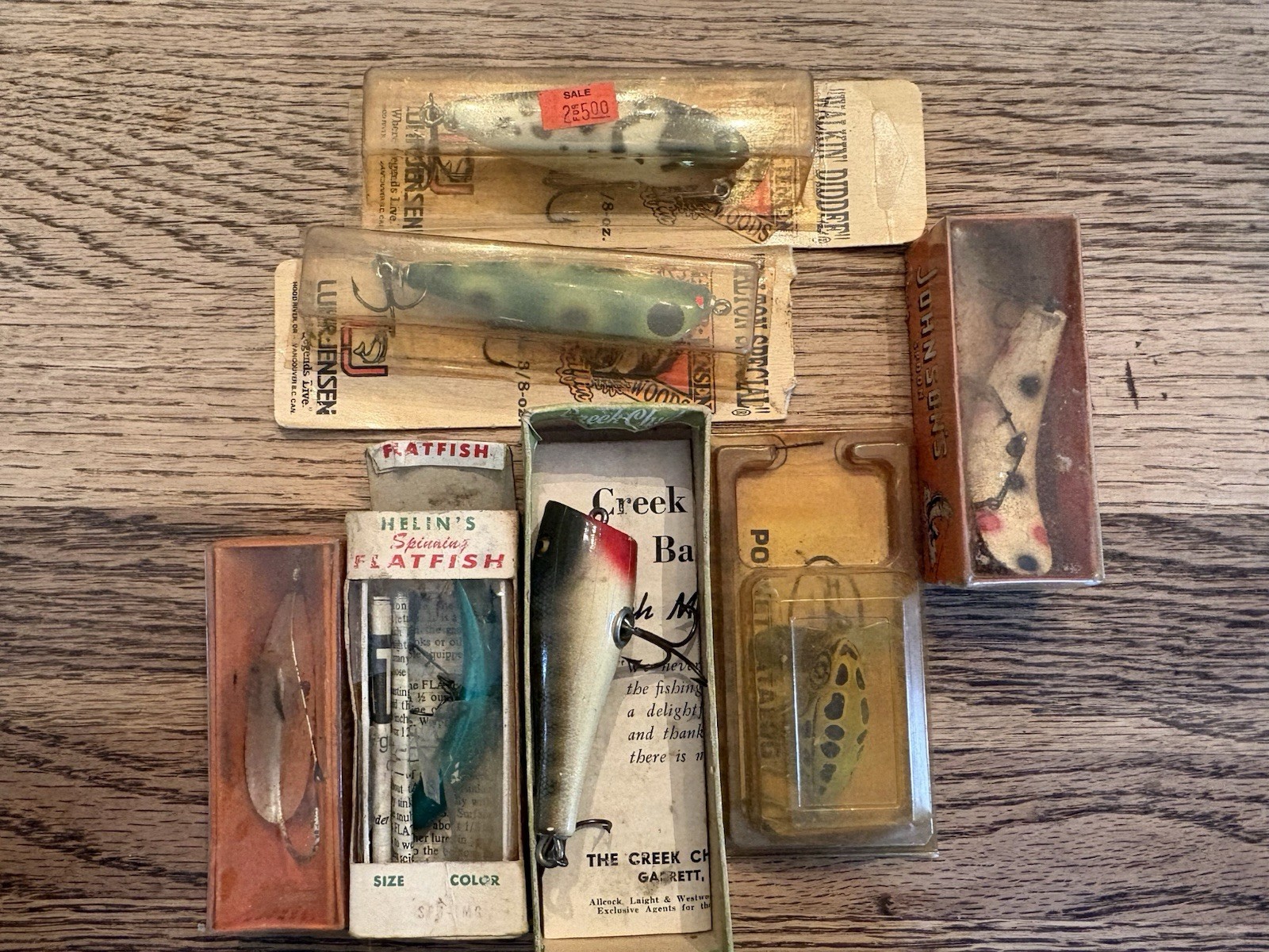 Vintage Fishing Lures Topwater Lures Fresh Water Fishing Variety Of Fishing Lure - Image 3