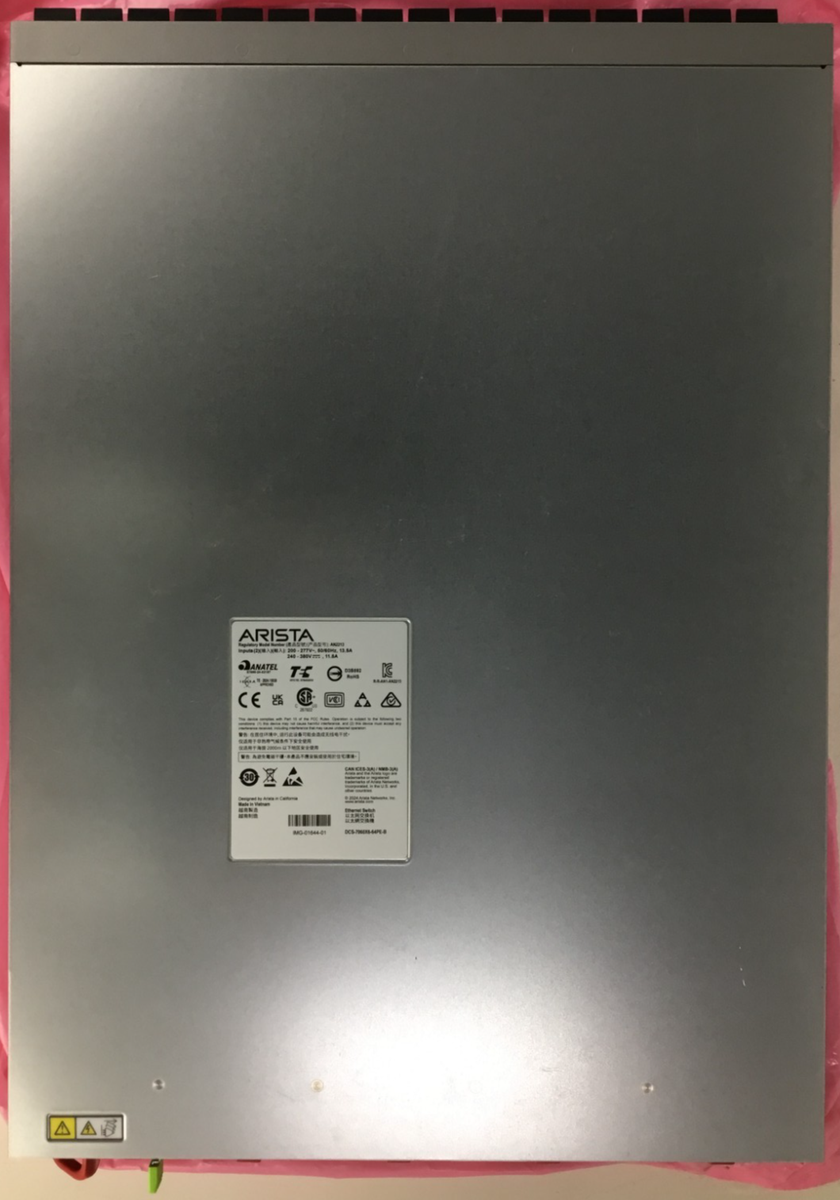 Arista DCS-7060X6-64PE-B-EHW-F 7060X6 B 64x 800GbE OSFP 2x AC, DCS