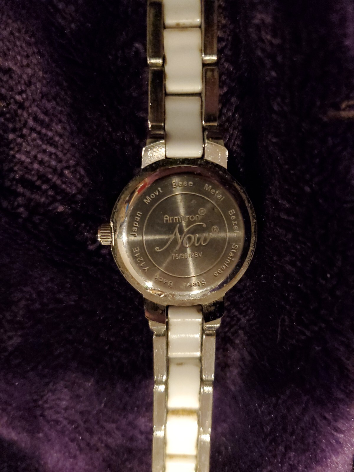 Armitron Diamond Now Y121E Watch Womens. Needs battery. eBay