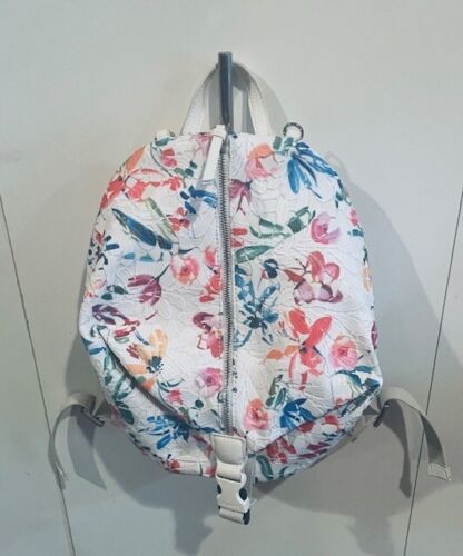 Super cute Desigual backpack purse. - Picture 2 of 6