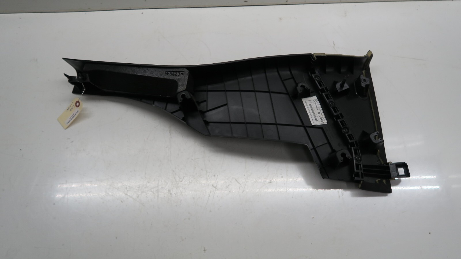 2014-2019 Maserati Ghibli OEM Left Rear Lower C-Pillar Cover Trim Panel