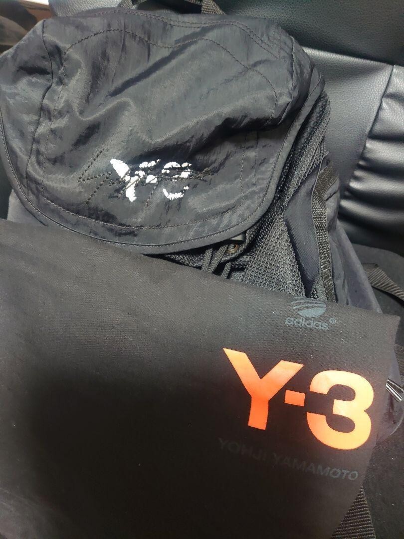 Y-3 mobility XS backpack w/ cap set yohji yamamoto black 21 Y-3 mobility XS backpack w/ cap set yohji yamamoto black 21