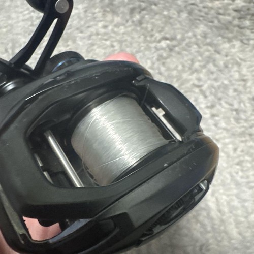 Shimano SLX MGL 70 HG RH Right Handed Baitcasting Reel Used - Picture 3 of 6
