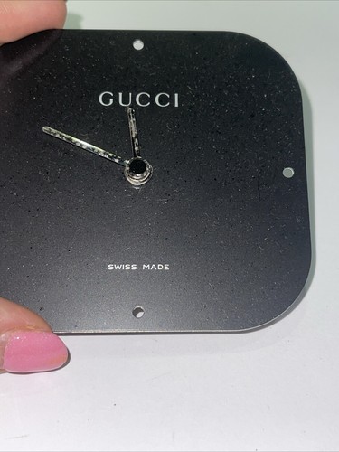 Authentic Gucci Stainless Steel Quartz Alarm Watch Movement - Picture 4 of 8