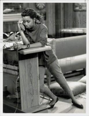1989 Press Photo Actress Tempestt Bledsoe on 