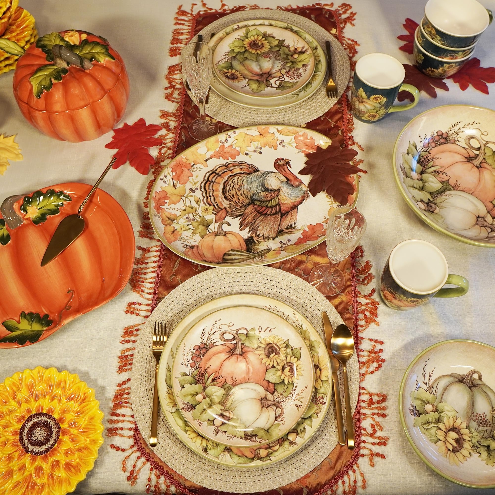 Certified International Autumn Breeze 16 pc Dinnerware Set, Service for 4.,