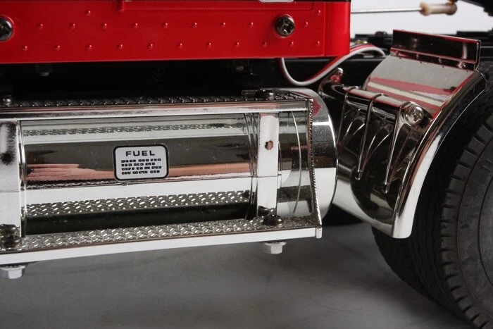 Tamiya 56301 1/14 King Hauler Tractor On Road Truck Kit - Image 2 of 4