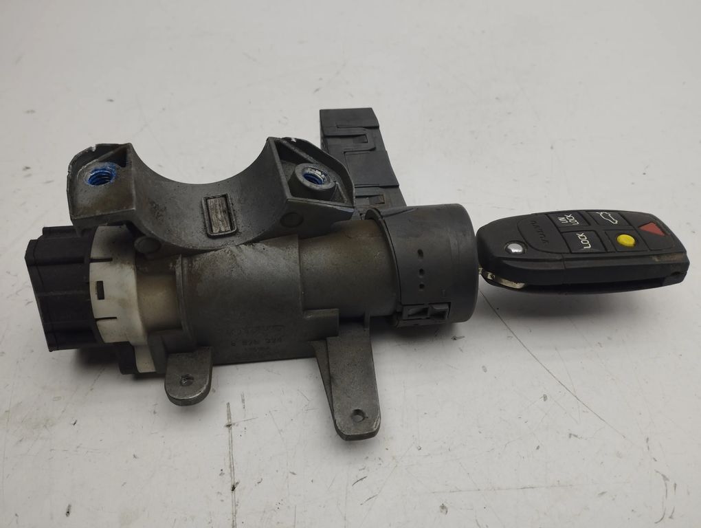 Volvo XC90 2005 Ignition Switch Lock Barrel Key 8621509 AMD117365 eBay