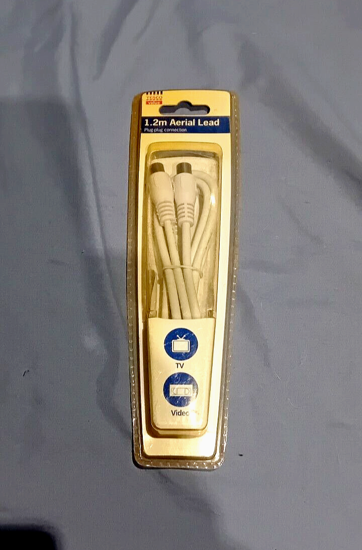 Tesco 1.2 Meter White Aerial Cable Lead For Television And Video