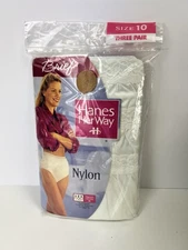 NWT Hanes Her Way Nylon Panties 1995 Vintage Size 10 - 3 Pack