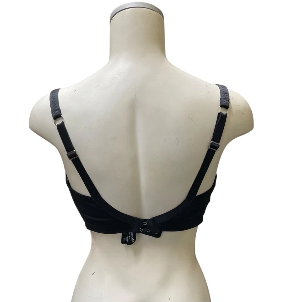 Sujetador lencería Masquerade Rhea 6121 UK 30H negro bordado media copa acolchado Foto 2 de 4