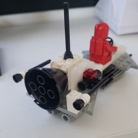 LEGO Space: Classic Space shuttle  (6842) Vintage Complete Set w/ Spaceman 