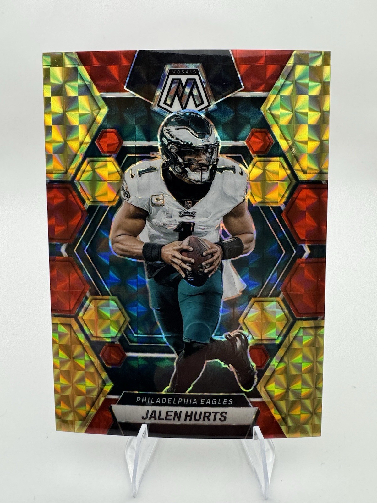 2023 Panini Mosaic JALEN HURTS Red & Yellow Fusion Prizm /80 #192 Eagles