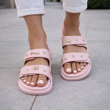 Disney Women  s Pink Minnie Mouse Slide Sandals with Rhinestone Details - SZ 9