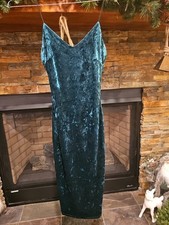 Womens Velvet Small Midi Dress Sz S Green NWT #0251