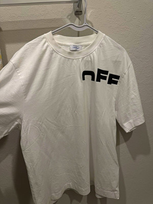 Off-White Shared Logo Skate Short Sleeve T-Shirt in White / Black BNWT Size S