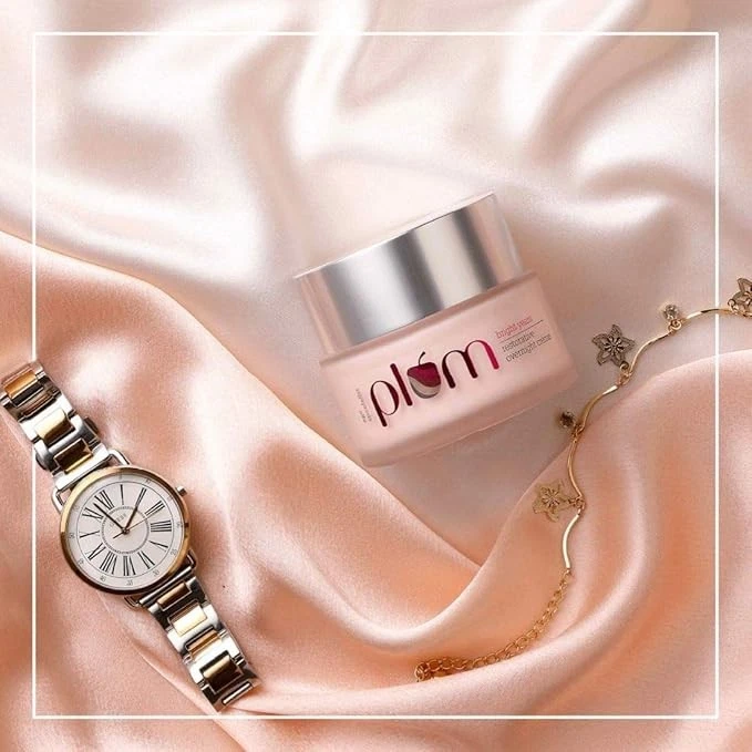 Plum Bright Years Restorative Overnight Creme - Image 4 of 4