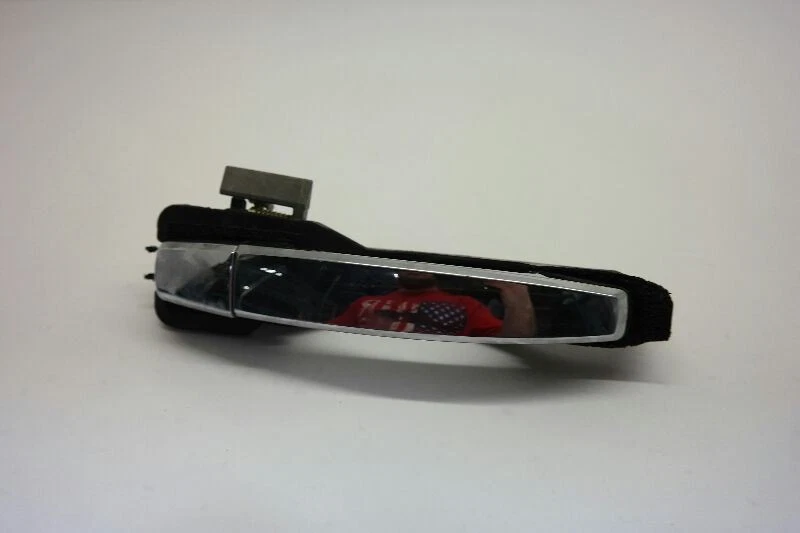 12-15 CHEVROLET CAPTIVA SPORT Passenger Door Handle Exterior Door Front RH - Imagem 2 de 4