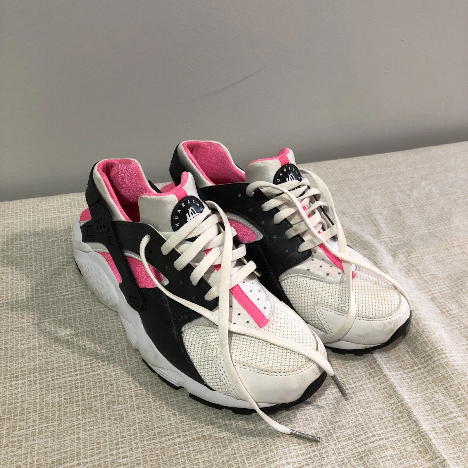 Scarpe da corsa Nike bambina Huarache Run bianche rosa nere taglia 6 anni