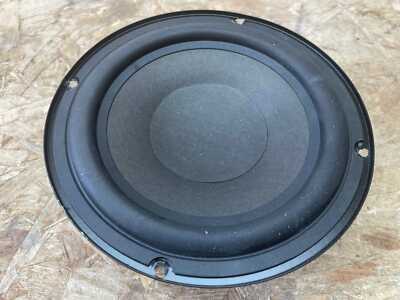 Box für Subwoofer BENCH KH02