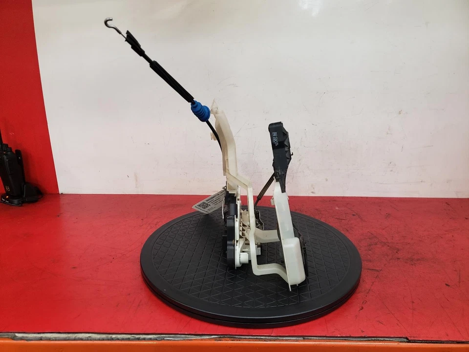 VOLKSWAGEN PASSAT CC OFFSIDE PUERTA DELANTERA CERRADURA CATCH ACTUADOR SOLENOIDE 2016 Foto 3 de 4