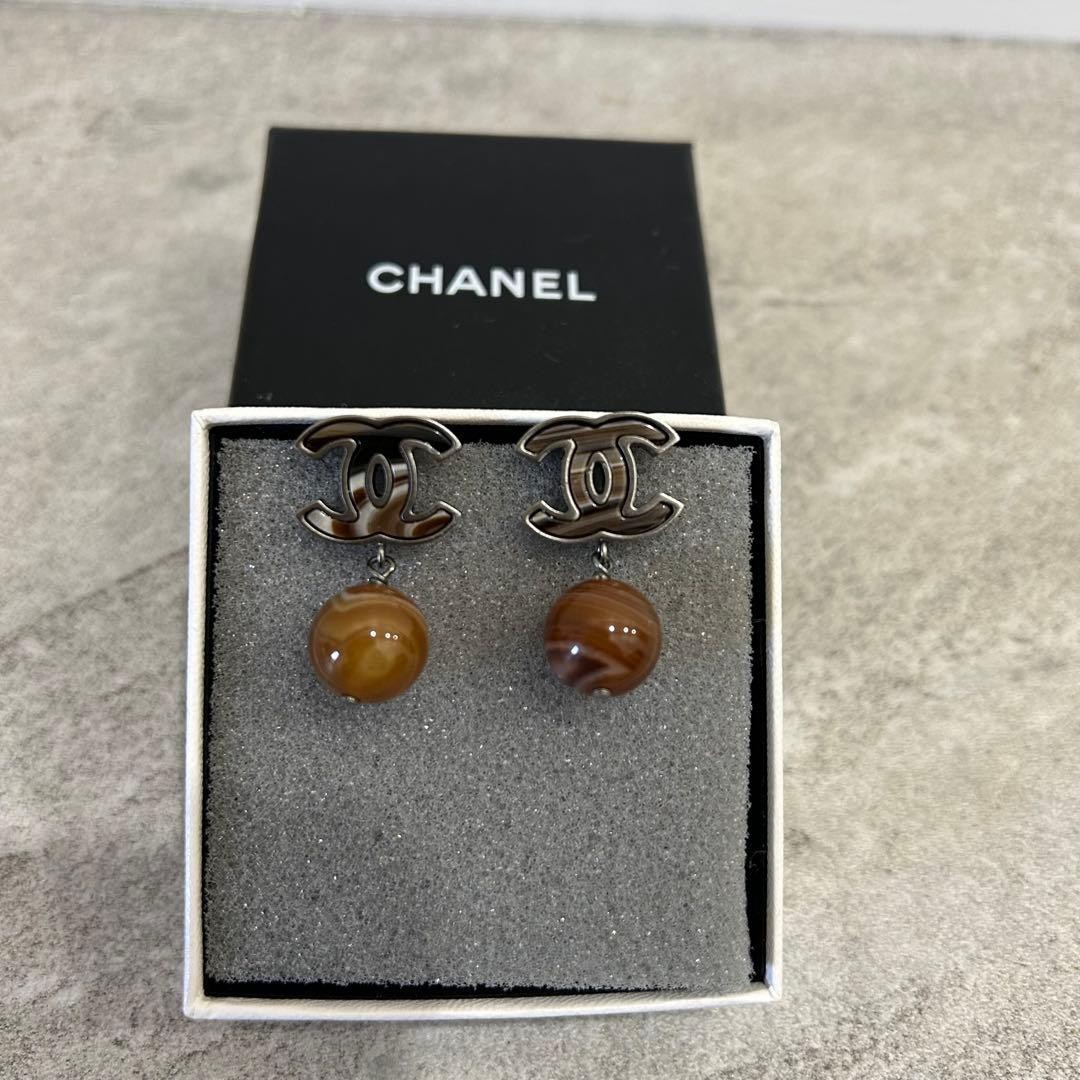 CHANEL Earrings Here Mark - image 4