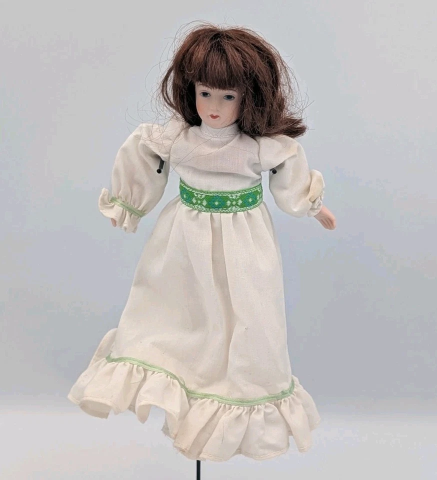 瓷娃娃 Russ Berrie Co. International Colleen 8 英寸高收藏爱尔兰 — 第 2/4 张图片