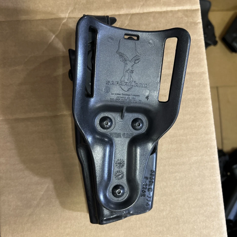 Safariland 6360-774 ALS SLS Sig P226 P226R Level-4 P220 Holster RH - Image 2 of 4