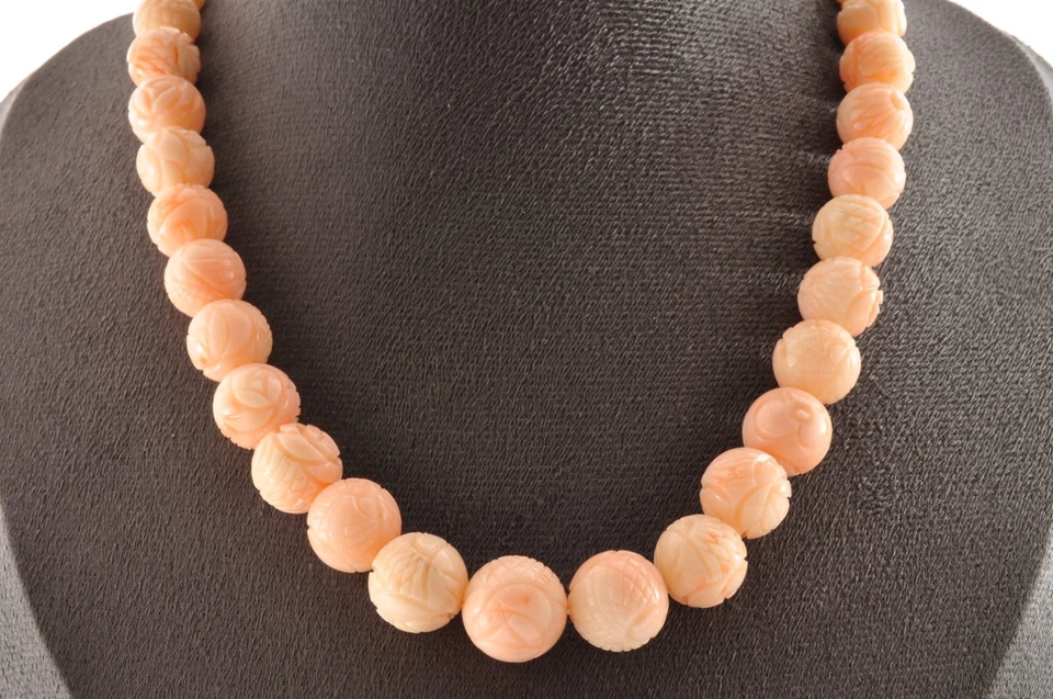 Angel skin coral Floral pattern Necklace ( 287ct) 925 silver clasp Certificate. - Image 3 of 4