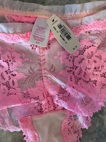 NEW Victoria Secret Dream Angels Bra & Panty Set - PINK Lace - 32C / S