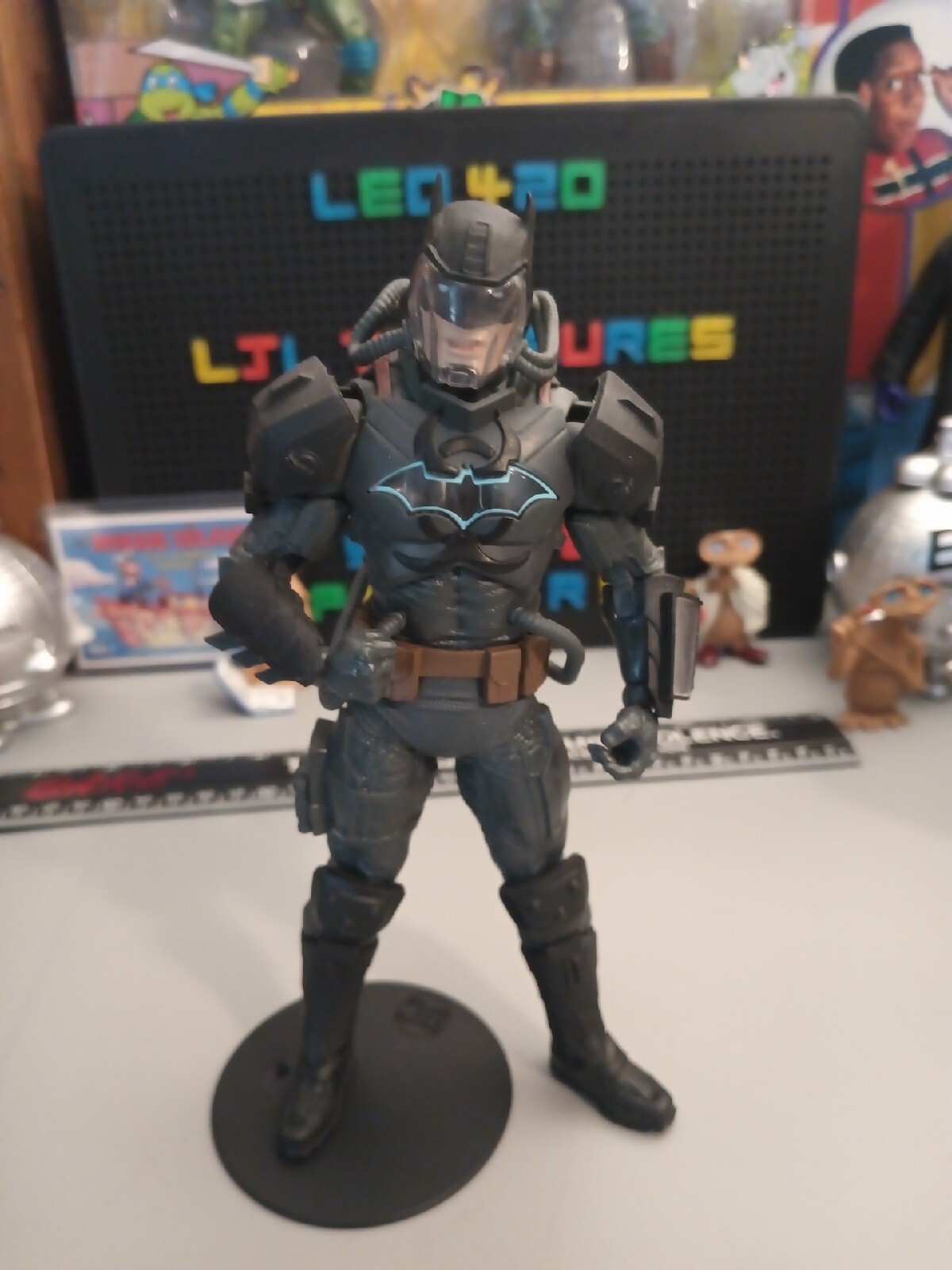 Picture 1 of 1