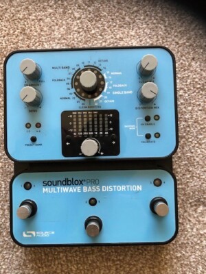 Source Audio Multiwave Bass Distortion