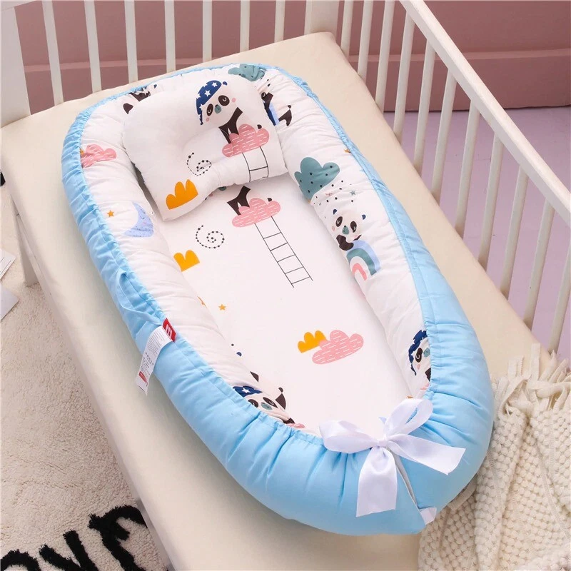 0-18Months Baby Portable Nest Bassinet Bed with Pillow Sleeping