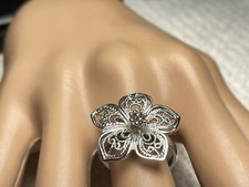 Vintage Sterling Silver 925 Ring with Flower Design Filigree Petals Size 7.75.
