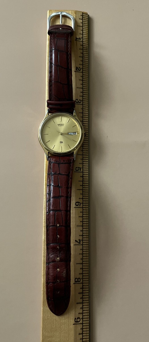 Vintage Seiko Quartz SQ Day Date Gold Tone WR Mens Watch 