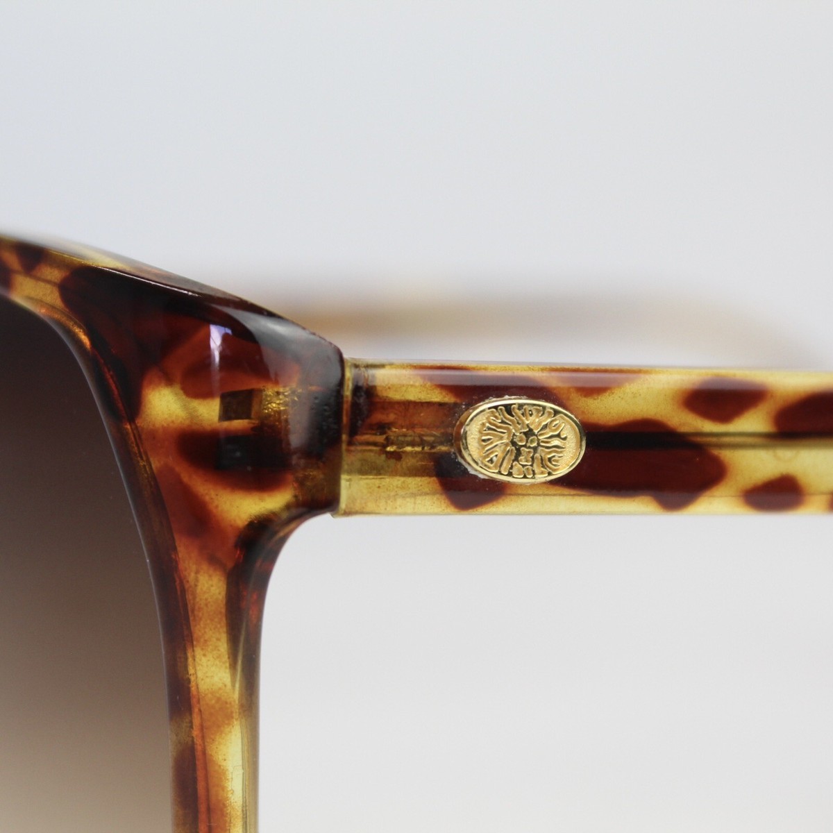 VTG Anne Klein Riviera Brown Tortoise Square Oversized  display picture 1