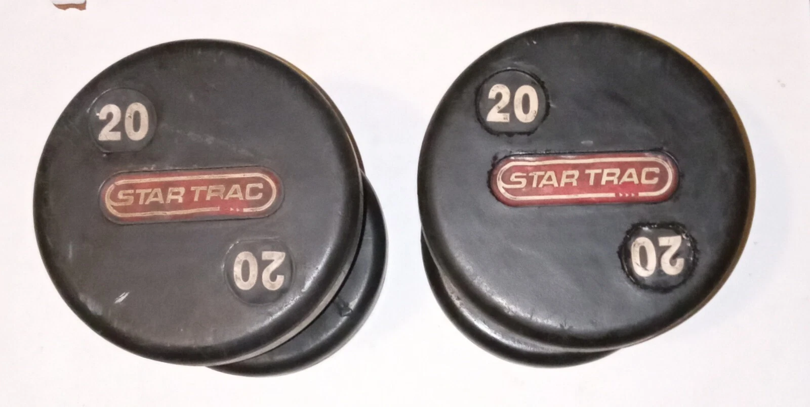 (2) 20lbs Rare STAR TRAC Commercial Bumper Dumbell Weights 40lbs Total