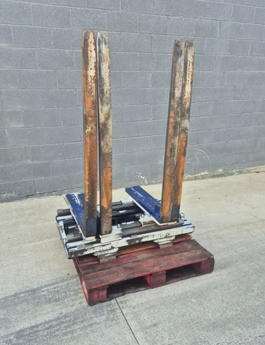 Cascade 25G Single Double Pallet Handler Class 2/3 48 Forks 2020