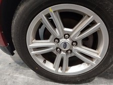 Wheel 17x7 Aluminum 5 Split Spoke Sparkle Silver Fits 10-14 Mustang 3065285
