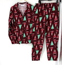 Old navy women  s medium pajama Two piece Flannel set Christmas Maroon Sleepwear
