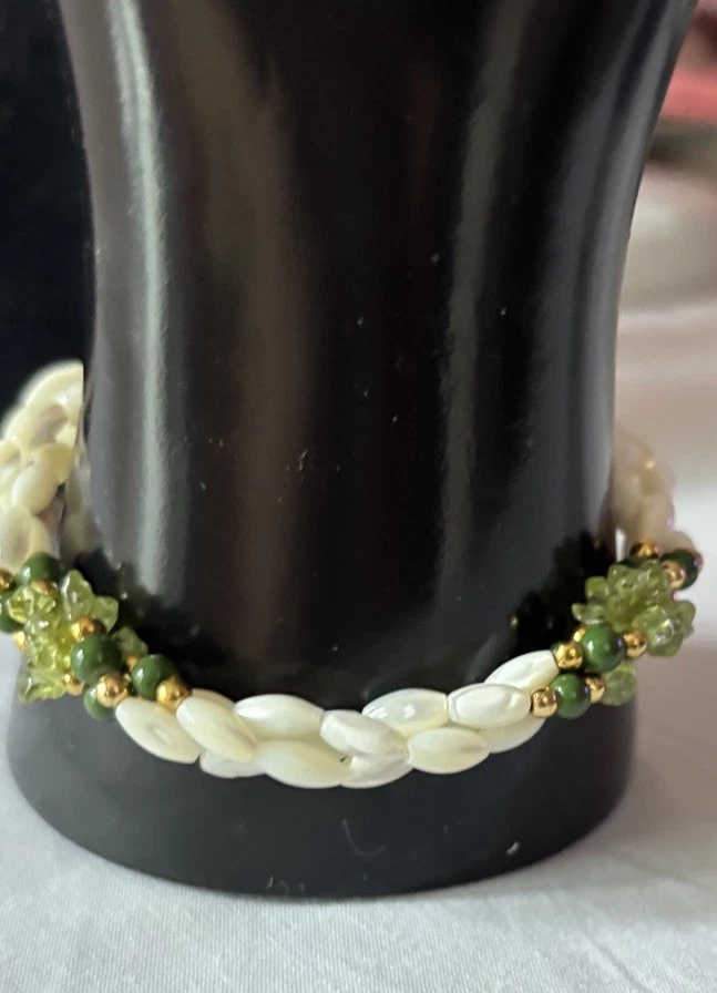 Juego de 4 collares, pendientes y pulsera vintage de madreperla peridoto Foto 4 de 4