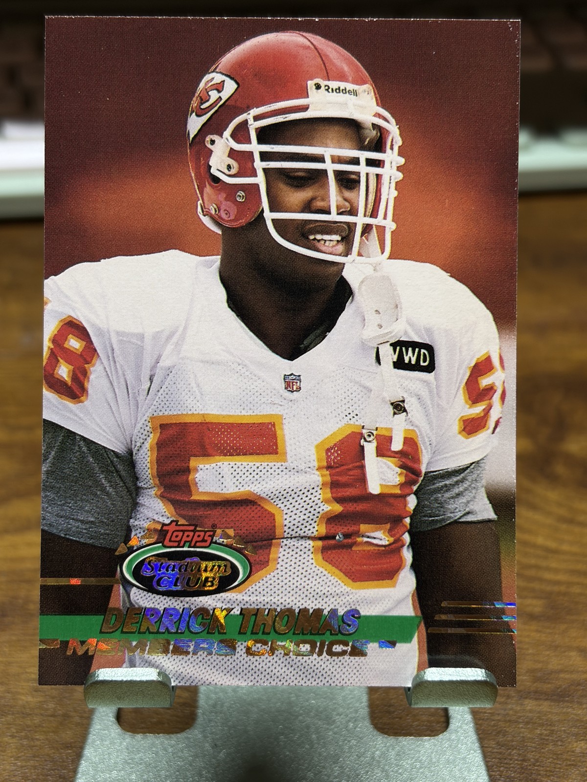1993 Stadium Club #492 Derrick Thomas Members Only Kansas City Chiefs