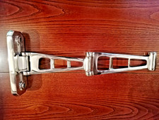 CAST ALUMINIUM DOUBLE WALL BRACKET. CAN BE USED FOR OLD THEATRE LIGHTS ETC