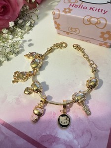 Authentic Sanrio Hello Kitty Gold Plated Charms Bracelet + Jewlery Box
